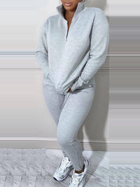 Indiebeautie Zip-Front Sweatshirt & Jogger Pants Set